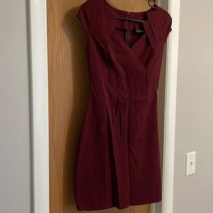 Dress Code LA- Maroon Dress- S
